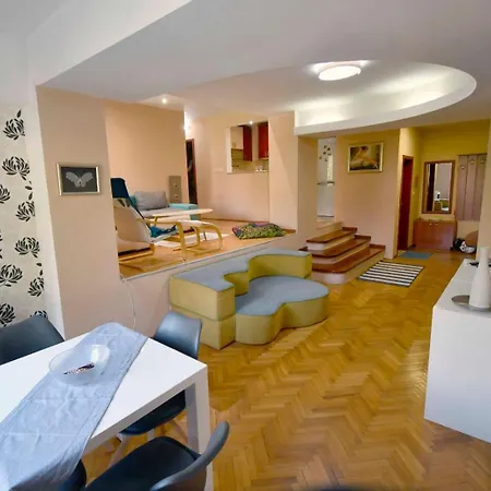 Cozy * Skopje